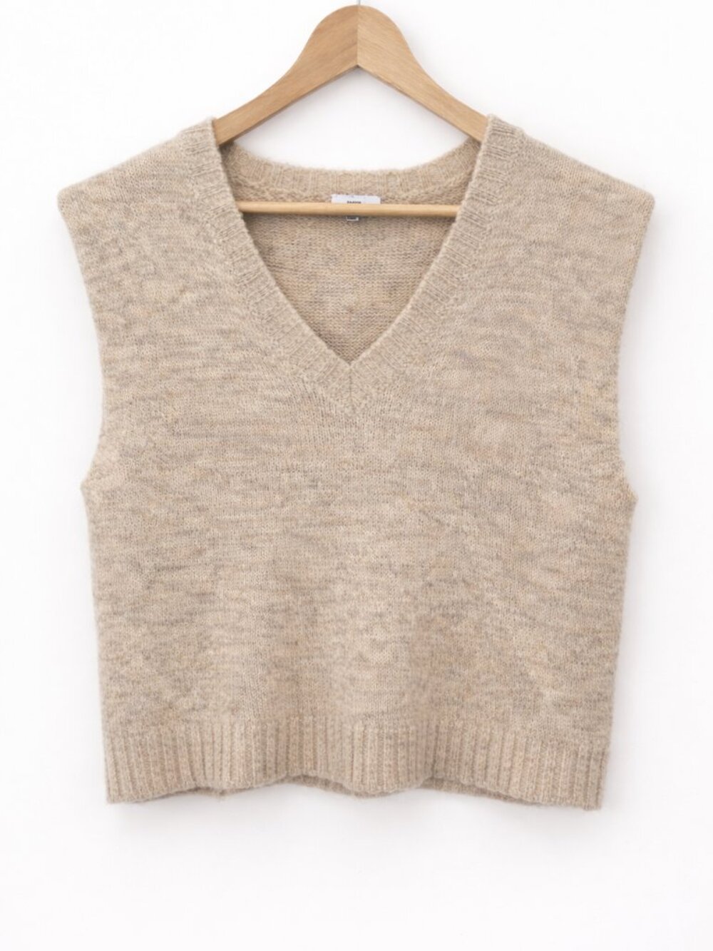 FATE Wool Blend Sweater Vest Size Small Beige V-Neck Soft Cozy Knit